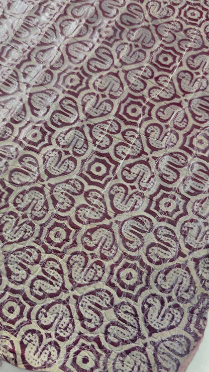 Bordeaux/Cream Moroccan Tile Alligator 44 cm Grade 1